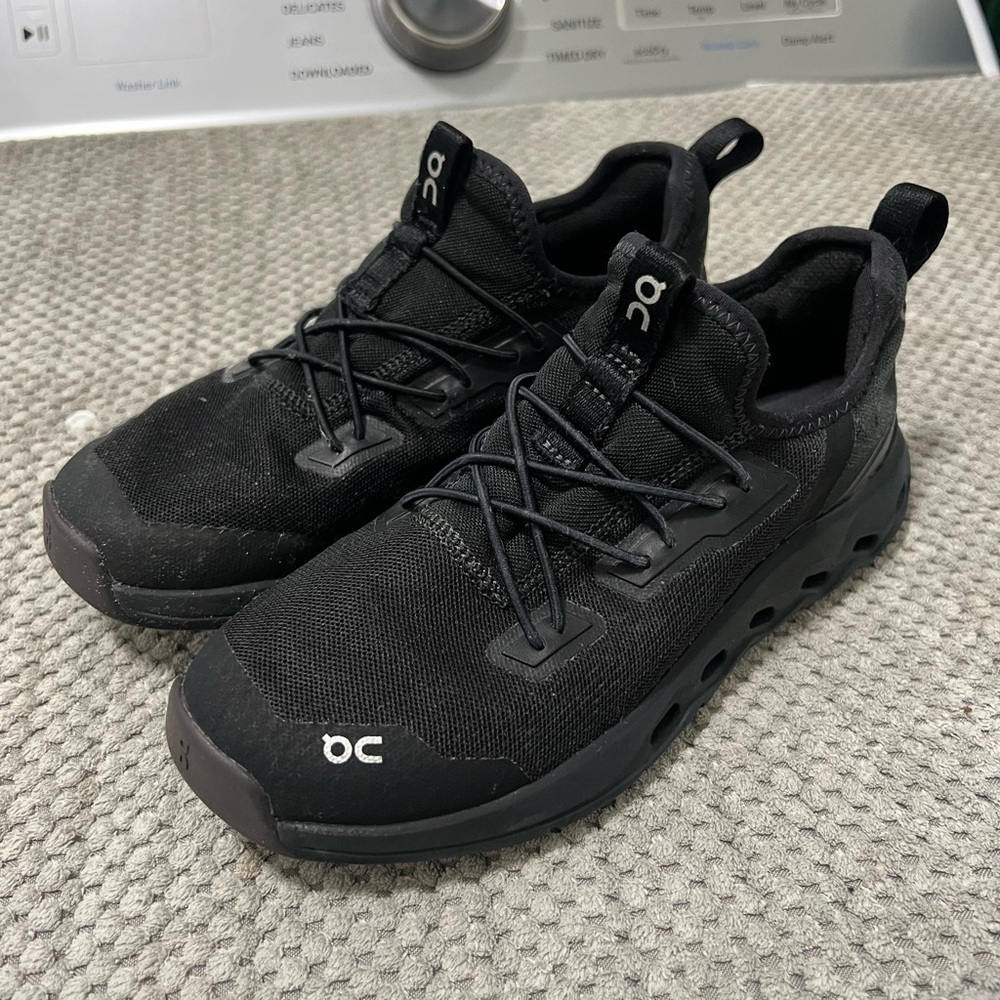 On Running Youth Sneakers